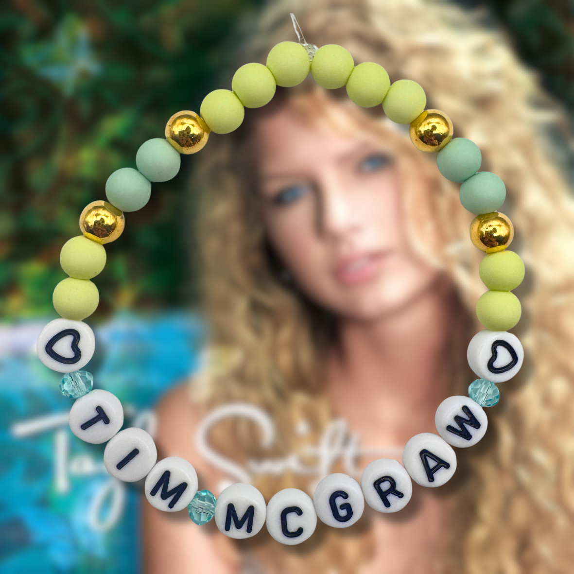 Taylor Swift Debut Friendship Bracelets