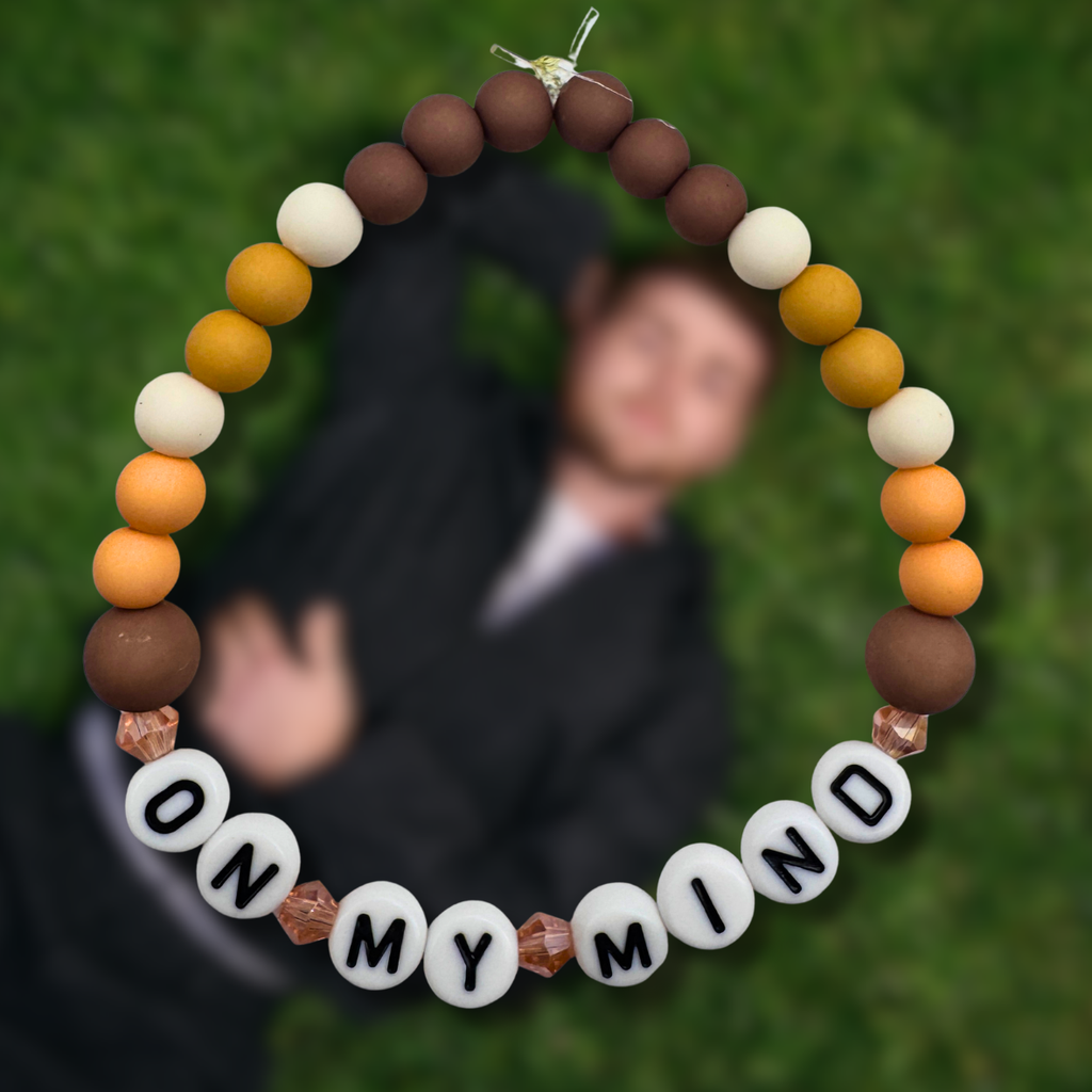 Alex Warren Friendship Bracelets